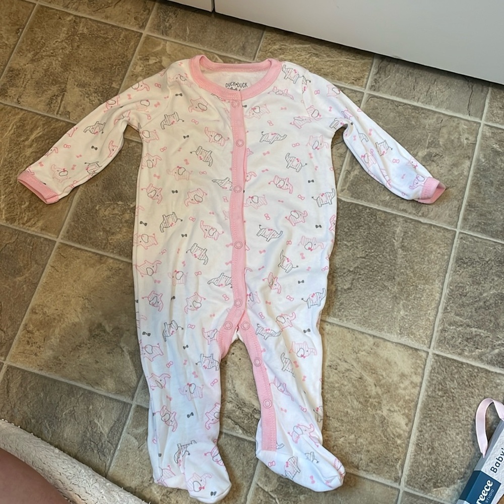3-6m onesie